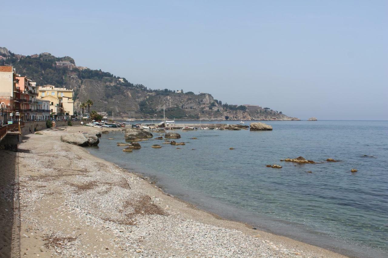 Invito Al Viaggio Bed & Breakfast Giardini Naxos
